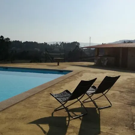 Casa Na Quinta De Valinhas Apartment Vitorino dos Piaes Exterior photo
