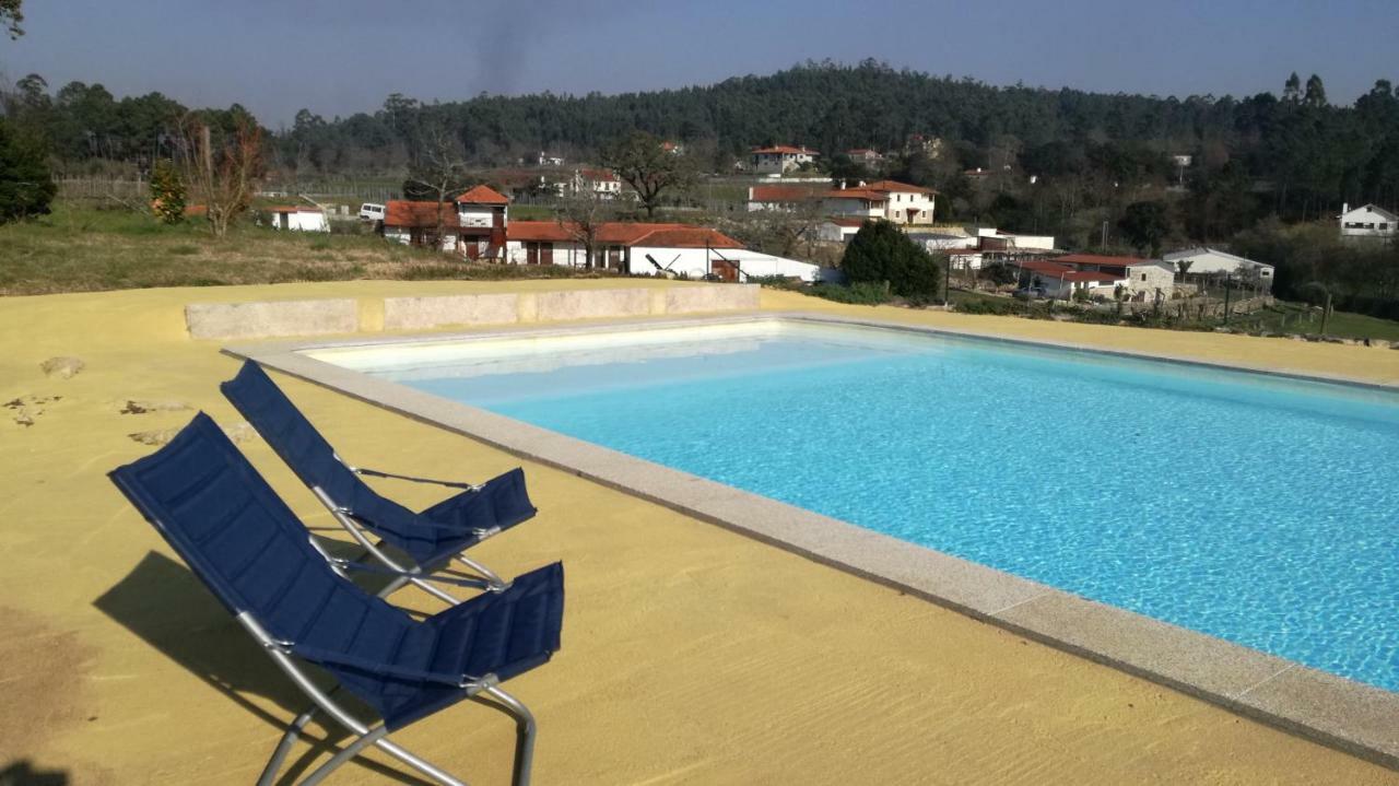Casa Na Quinta De Valinhas Apartment Vitorino dos Piaes
